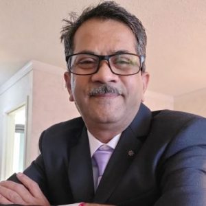 Financial And Business Consultant